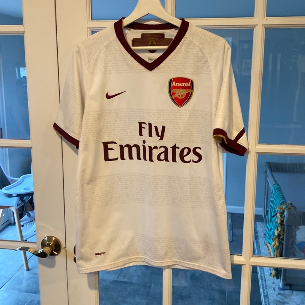 Arsenal size small Nike jersey